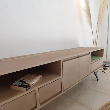 Le Petit Nid Perche Apartamento Arles