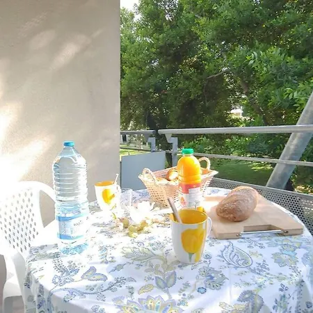 Le Petit Nid Perche Apartamento *